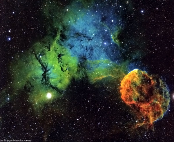 http://www.astroyciencia.com/wp-content/uploads/2011/10/nebulosa-medusa.jpg